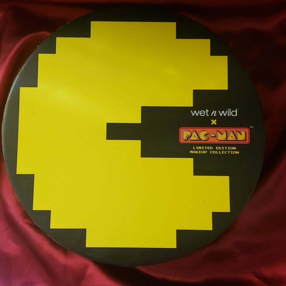 New in Box limited edition Wet n Wild Pac-Man set
